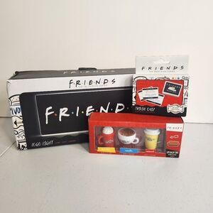 Friends Desktop Night Light Trivia Game Cofee Lip Balm Gift Set New In Box Gifts